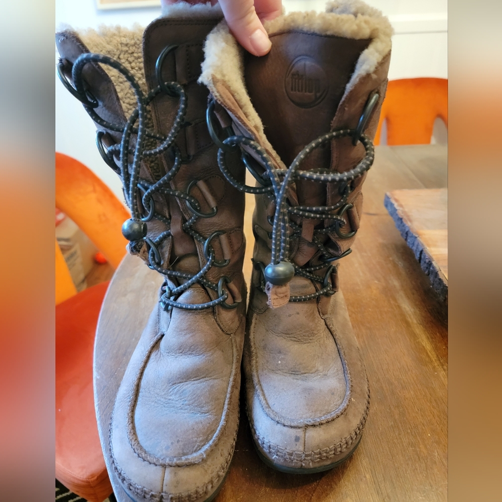 Fitflop tall mukluk chocolate brown